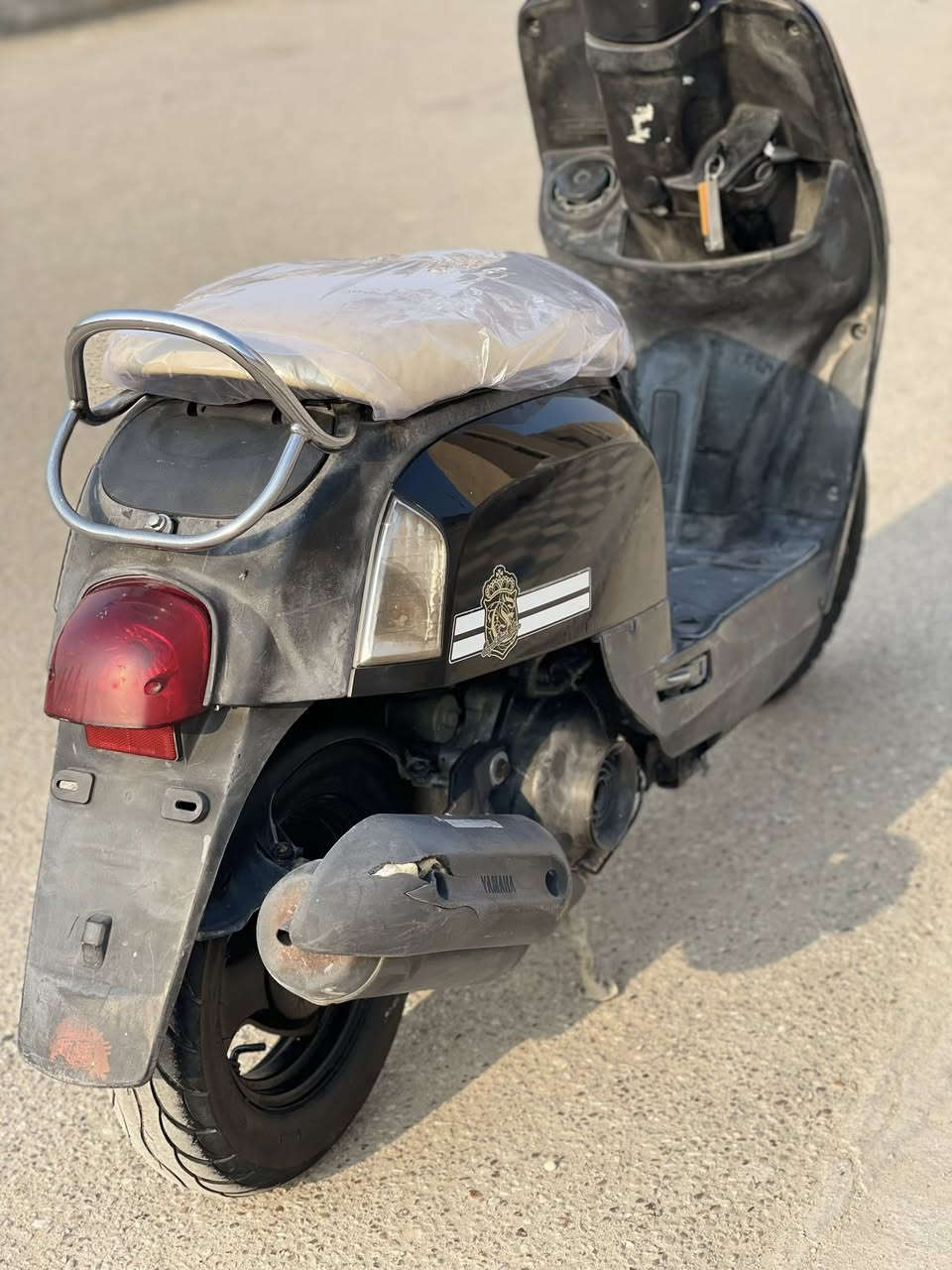 سلام عليكم بوليسي للبيع كامله ما بيها كل نقص ختم واحد ٥٠ بلاد سعر ٦٥٠ شراي يتصل
ع رقم وبل خدمه /***********7
