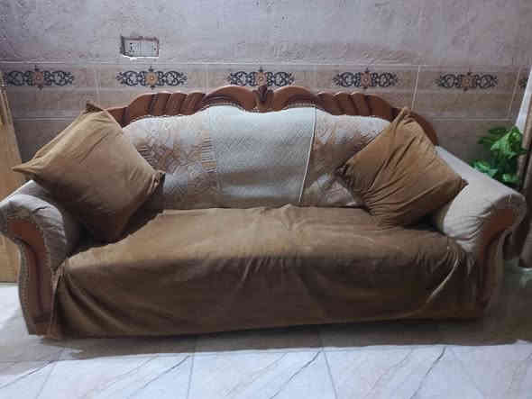 السلام عليكم التخم سعره 350 نظيف جدا في محافظه الحله رقم ***********
