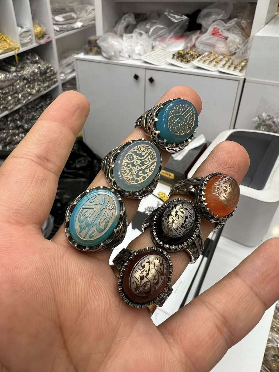 درزن ٢٦ الف ( ١٢ قطعة)
درجه ١
متوفر توصيل 🚚


**إذا كنت صاحب هذا الإعلان وتريد حذفه لأي سبب، رجاءا أرسل رسالة إلى الدعم الفني**