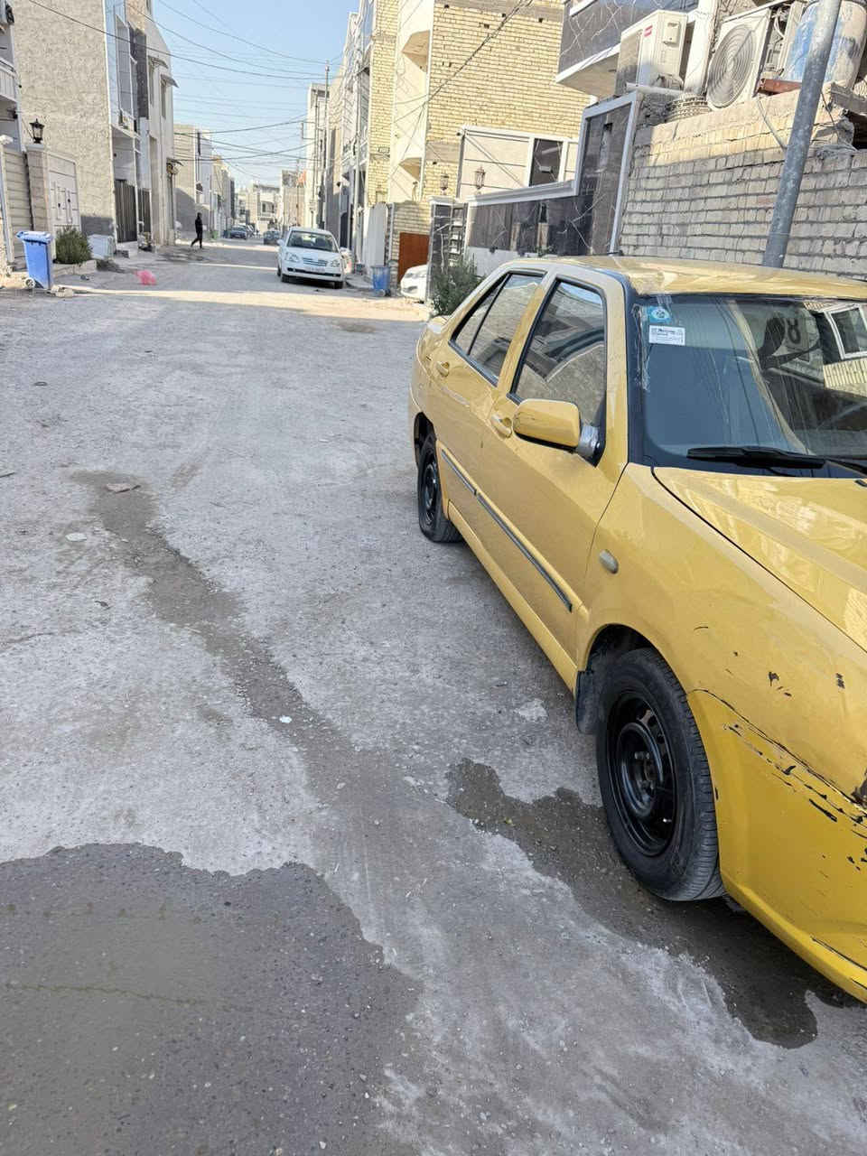 شيري اميرال مديل 2016 مصفرة هية وغرامات رقم نكليزي سيرة نضيفة صدر جديد امامي خلفي تخم تاير جديد بيهة قطعة وحدة صبغ بل جاملغ الايسر وبارد بل جاملغ الايمن بصيط ما مصبوغ عارضهة 35ورقة وبيهة مجال مكاني بغداد الدورة ما متواجد خاص اتصل ***********
