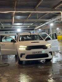 من رخصة الادمن المحترم  دورنكو 2022 هيمي 5700 عليها منضومه غاز 100 لتر...