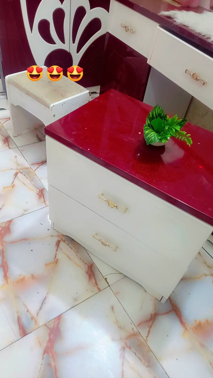 للبيع استفسار واتساب مكلف بنشر ***********
