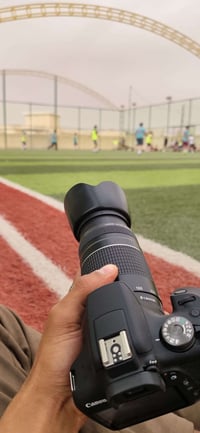 كانون D2000 • زووم سيجما ٧٥-٣٠٠ • جديد ونظيف