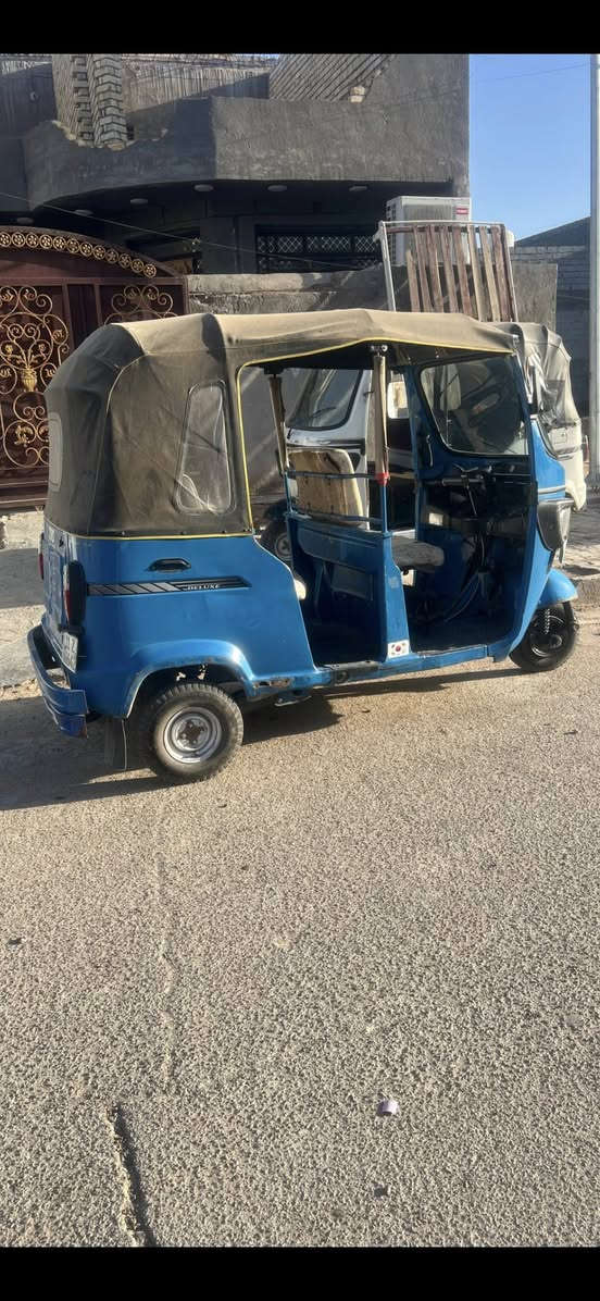 السلام عليكم تكتك tvs 20
رقم بغداد انكليزي تكتك نضيفه تايرات جديده كلشي بيها كامل وجديد مابيها اي نقص تكتك خير من الله  بيها صبغ جوه باب البنزين والبقاي صافي عنواني المحموديه السعر ٥ و٨٠٠ وبيها مجال بسيط للاستفسار ***********
***********
متواجد فيس
