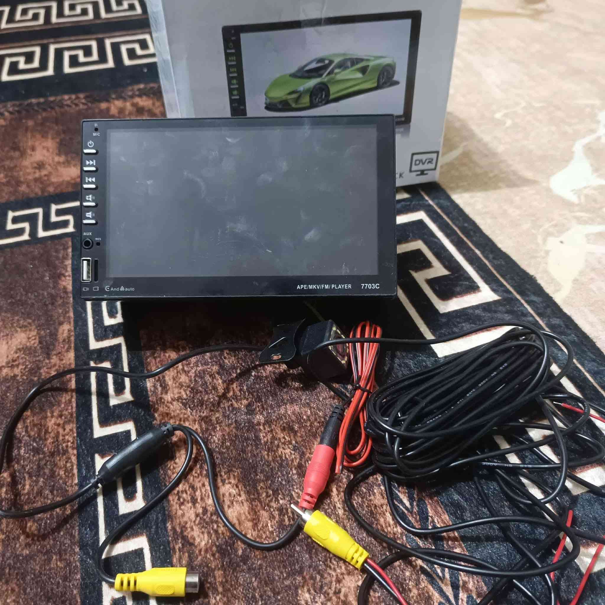 شاشه مع كاميره خلفيه كامله بس شد للتواصل ***********
