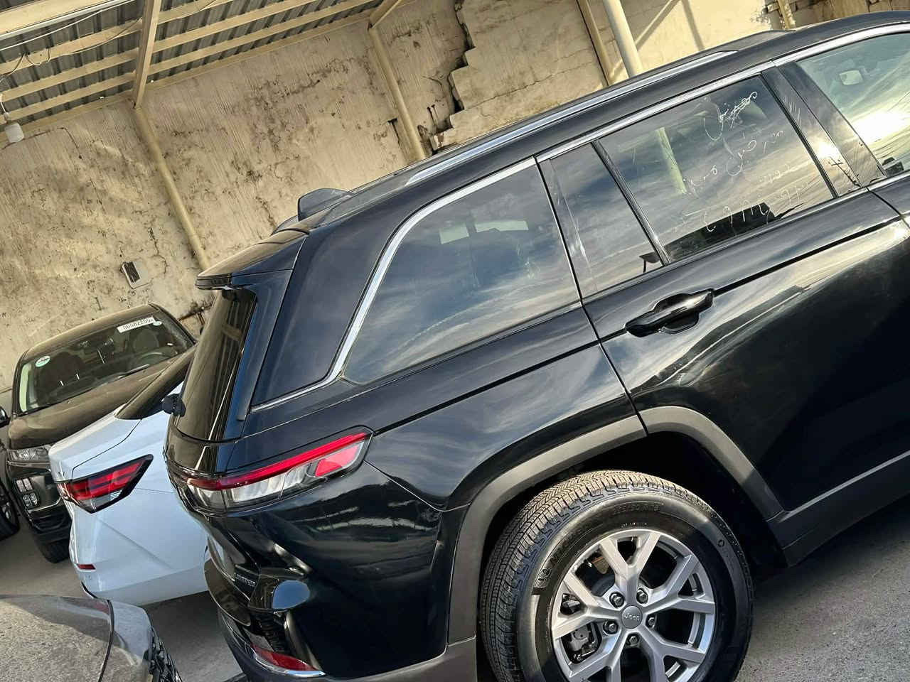 جيب لاريدو 2023 بيع عام صبغ بدون دواغل مواصفات فول فول بس بدون فتحه سعر198مجال سياره بدون مسرف 
*********** اكر, نينوى
