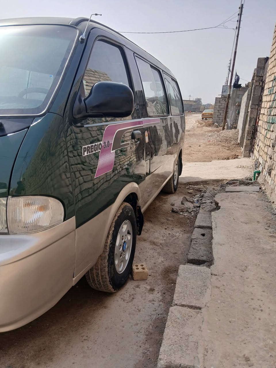 سلام عليكم بريجو البيع مديل 1998 سياره جاهزن من كلشي مكينه وكير وكسن وشواصي كفاله سعر 70  سياره مصبوقه جمالي تخم تايرات جديد كهربايات كله شغاله من البجم الجنطه كله شغاله سياره من ايدك الشارع خط وبحث صفره ونطيك ياه قرامات شيطلع عليه عليه سياره مصفره تصير من قسمته ريد تحويل كون ثاني يوم تحواله


**إذا كنت صاحب هذا الإعلان وتريد حذفه لأي سبب، رجاءا أرسل رسالة إلى الدعم الفني**