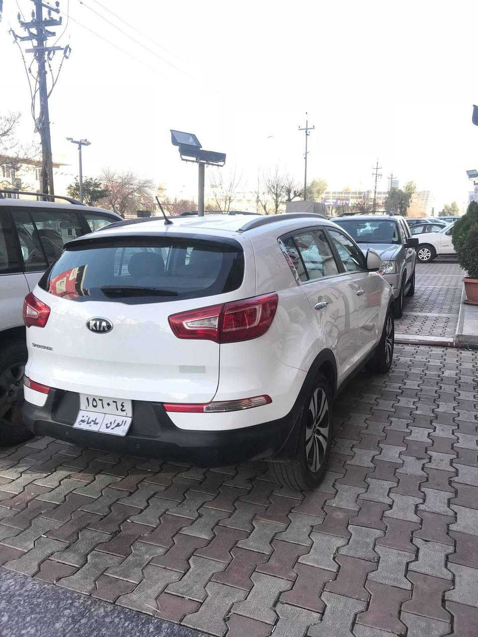 السلام عليكم
من رخصة الادمن
مكلف بالنشر
كيا سبورتج 2013 محرك 2000 ماشية 175 رقم سليمانية قديم.. سنوية ساقطة.. بإسم  كردي.. تريد تحويل أو وكالة.. مكانها الديوانية... سيارة  مكفولة من الحادث أو الضربة.. ما عدا شخطات بسيطة كما موضحة بالصور.. كير ومحرك تدفئة تبريد تخم تاير.. سيارة ما متعوبة من البيت للمستشفى للعيادة.. مال واحد دكتور
السعر 143 $ بيها مجال  بسيط
 تفاصيل أكثر الاتصال ل على صاحبها الدكتور
***********
