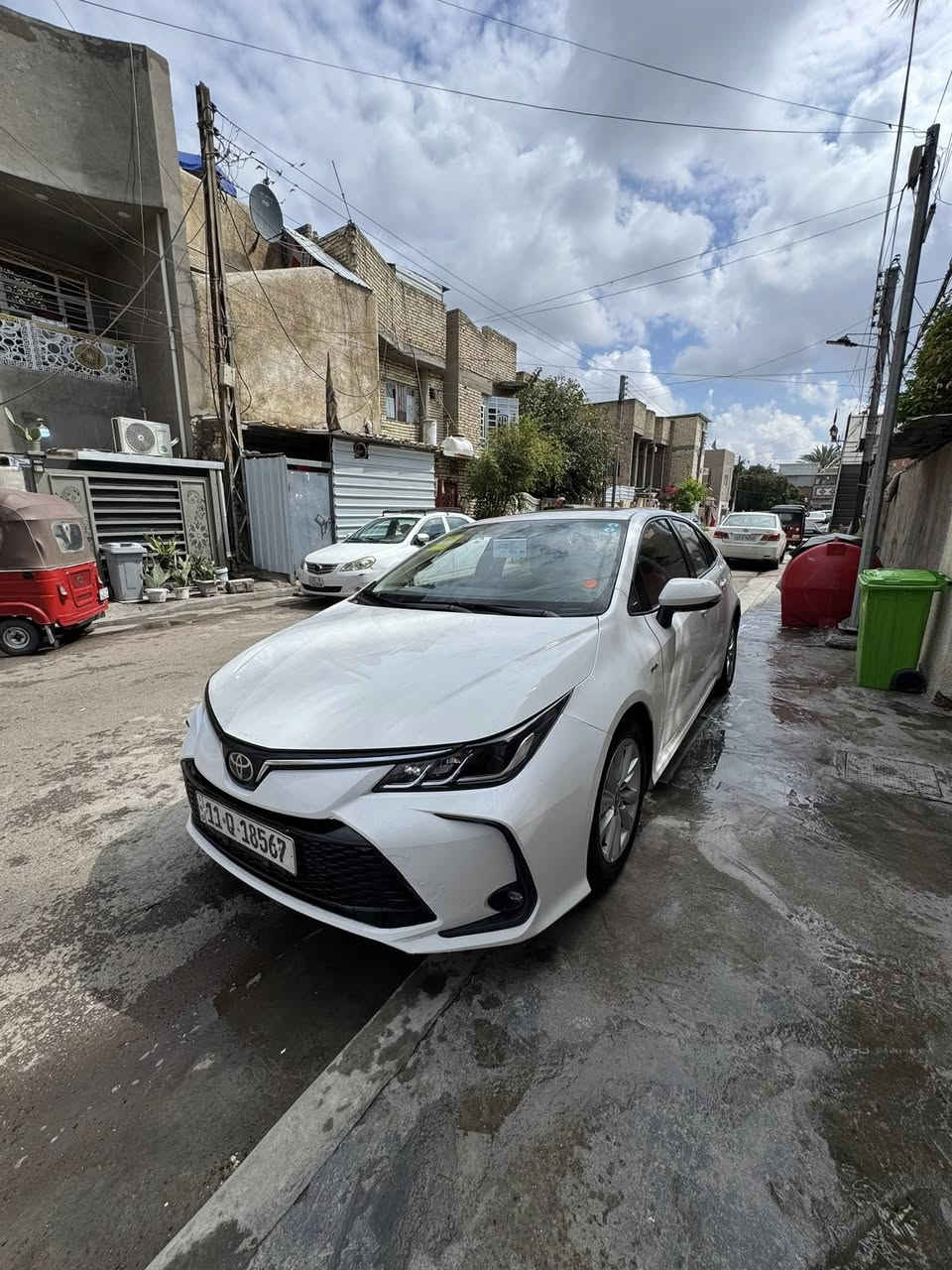 السلام عليكم
كورلا 2024
مكفولة من الصبغ والبارد 
سيارة جديدة 
الممشى 32
كشن كهربائي 
سيارة فول واحد ع واحد
ملاحظة صغيرة بالبنيد بيها vdr ع كد اصبع 
العنوان حي العامل 
السعر 142 وبيها مجال حگ الجيه 
***********
