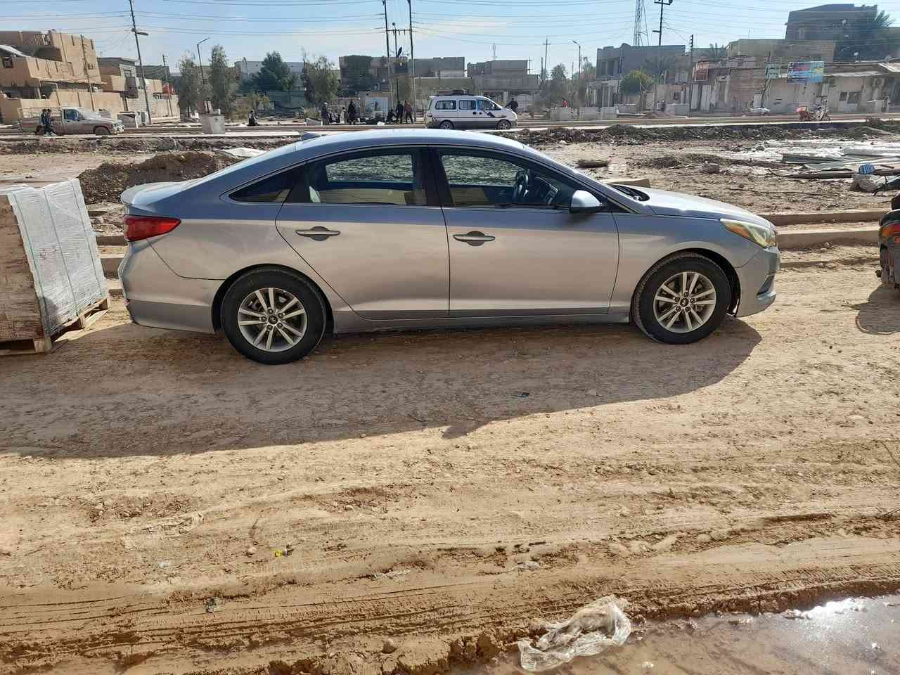 سوناتا امريكي موديل ٢٠١٦ سعر ١٢٠$ مكان السياره ديالى ***********
