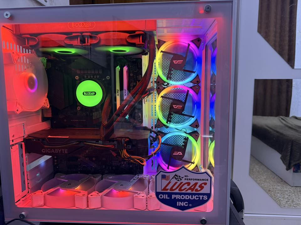 تجميعه للبيع
Cpu   i5-10400
Ran 16 gb ddr4 3200
Gpu 2060 supr
Power  650 w
Ssd 250
Hdd 1 t 
مكان بغداد


**إذا كنت صاحب هذا الإعلان وتريد حذفه لأي سبب، رجاءا أرسل رسالة إلى الدعم الفني**