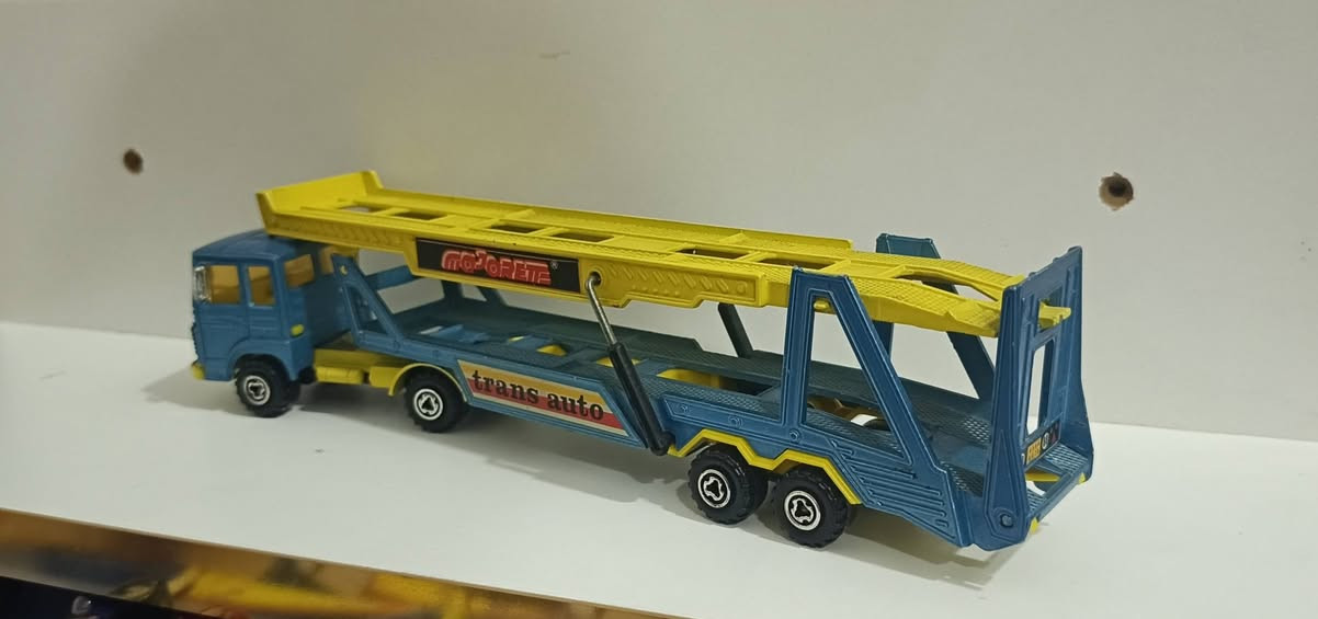 Majorette:


**إذا كنت صاحب هذا الإعلان وتريد حذفه لأي سبب، رجاءا أرسل رسالة إلى الدعم الفني**