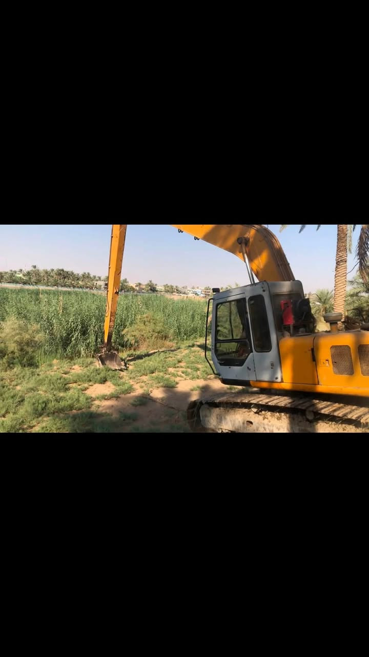 للبيع حفاره هيتاشي ذراع قصير ***********
