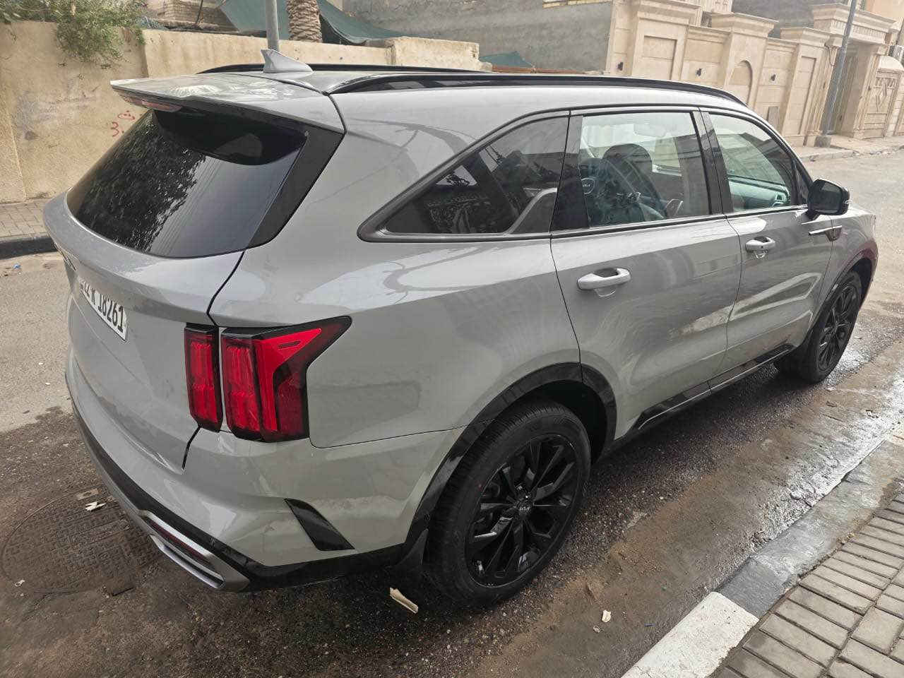 کیا سورينتو.2023 
 فل مواصفات  VIP كشن منفصل 
 KIA SORENTO 2023 

محرك 2.5 T.GDI  ( تيربو)
كير DCT 8 نمر 
فور ويل 4x وضعيات قيادة عدد (7)
تشغيل عن بعد
بانوراما
فتح الصندوق كهربائي
دوسات أبواب المنيوم !! 
حساسات أمامية
حساسات خلفية
حساسات 360 درجة  
لايت زينون + LED كشافات
بك لايت LED
دخول بصمة ذكي
تخم تاير جديد نيكسون
حساسات ضغط الاطارات
اشارة في المرايا الجانبية
مري كهرباء 
عدد AIR BAG 8 
هاند بريك كهرباء
Apple Carplay شاشة كاميرا دوارة
شفتات ستيرن 
رادار امامي 
توقف ذاتي 
نقطة عمياء 
خروج مسار 
قيادة ذاتية 
كشنات تدفئة +كهرباء 
كشن خلفي منفصل تدفئة 
شاحن هاتف Wireless
مخارج منفذ الطاقة على كل الكشنات
3 قطع تبريد
أوتو هولد Auto Hold
رقم اربيل جديد  
    السعر 250$
مكان السياره بصرة / الجمعيات 
الضرر 
بنيد مصبوغ 
وباب خلف السايق 
وتريشه فوك الباب الخلفي 

للاتصال / *********** البصرة, العراق
