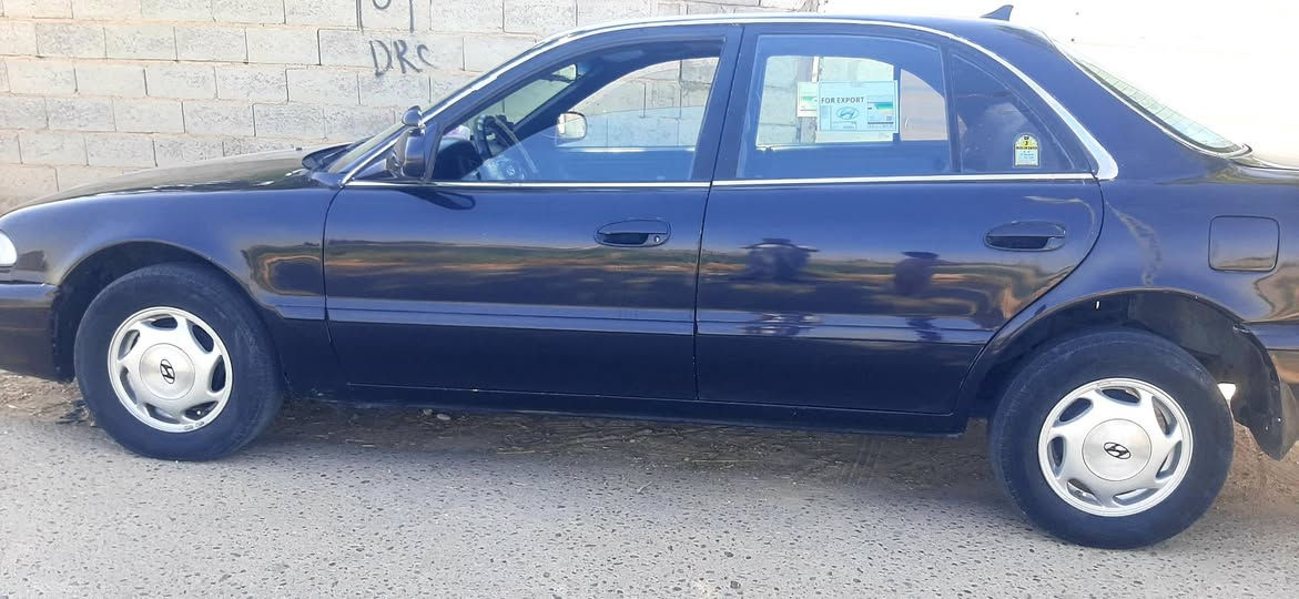 السلام عليكم للبيع سوناتا2 موديل ٩٤ سياره جاهزه من كلشي كير ومحرك وتبريد وكهربائيات كلها شغاله رقم انبار انكليزي باسمي تحويل ثاني يوم ومصفره من هزه وغرامات السعر ٤٧ ورقه للتواصل *********** .@@@م ترهم بيع او مراوس بأحدث.
