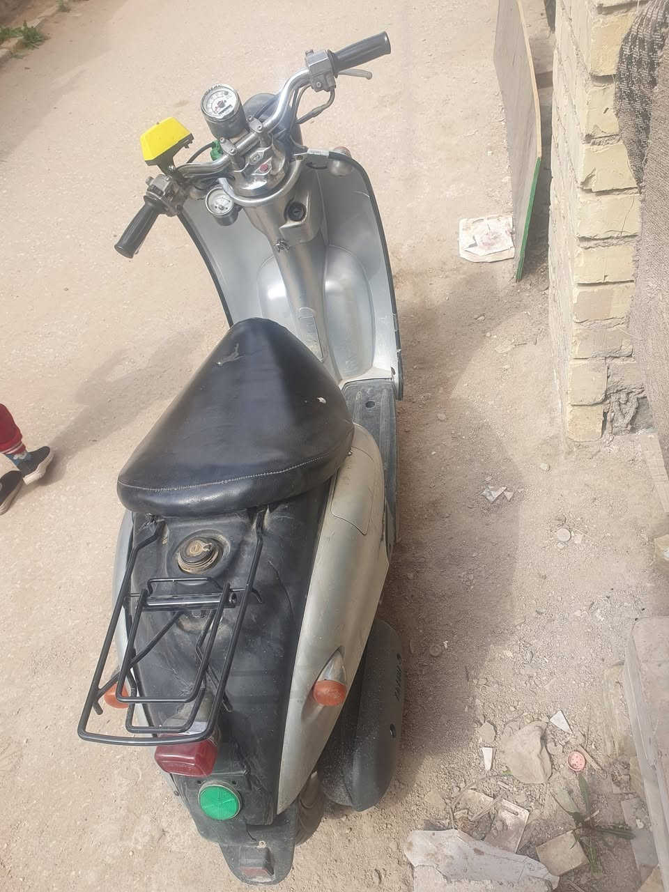 دراجه عبد الحليم مكفول مامفتوح يخبل شلعه ومعدل٦٠ كله شغاله سلف هندي اخت الحاويه  ***********
