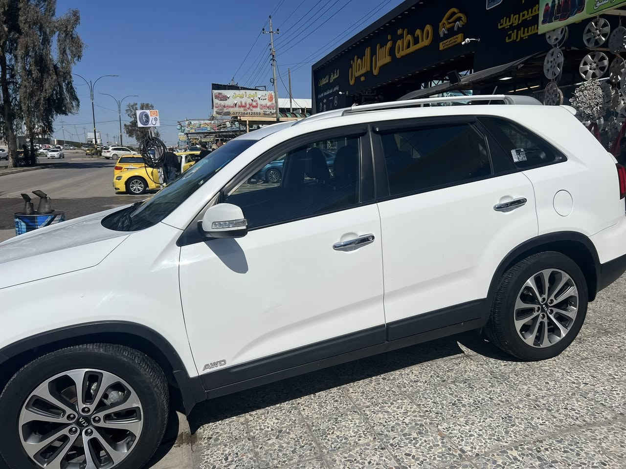 سورنتو 2013شكل 2014
محرك 6V
دفع رباعي 
نضافه خير من الله 
دوشمه جديده 
طخم تايرات جديد 
رقمها نينوى الجديد 
اني الشرعي
سعرها خاص او خبرني
مكاني موصل***********
سعر ٢٠٠$ ومجال
