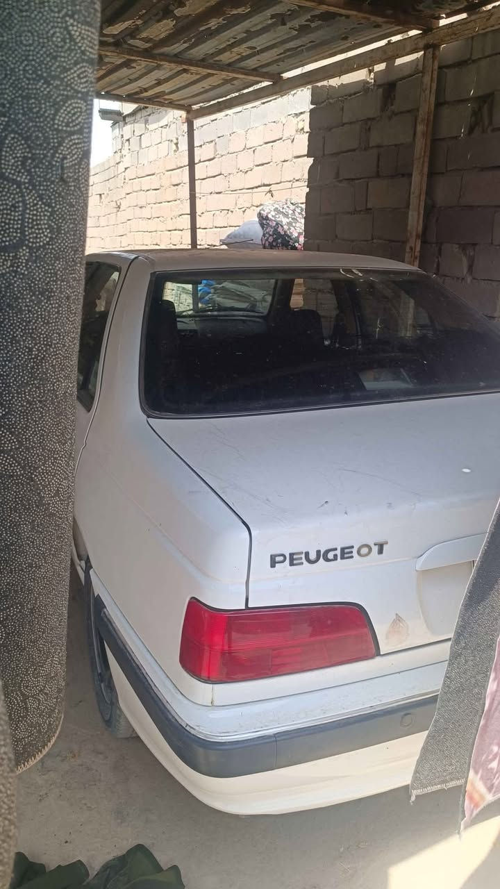 بيجو بارس ابيض 17موديل سعر 70مكفول   عام عنوان زبير اقصاد تحويل مبا شر *********** الزبير, البصرة
