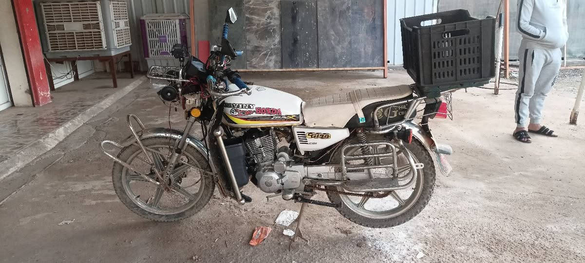 موطور سيفان موديل 20 ثقيل اتصل على *********** ودلل
