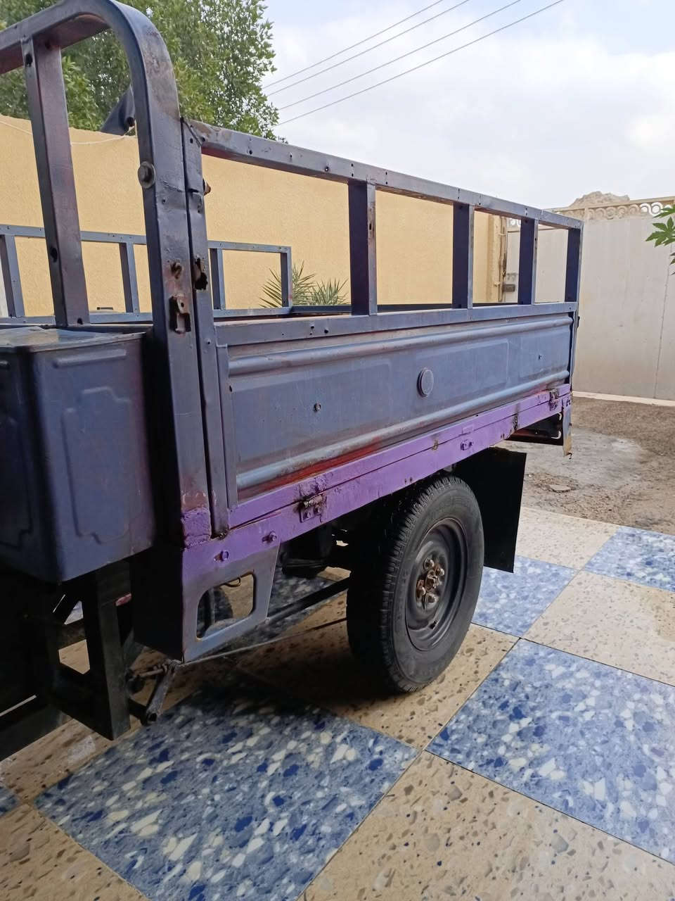 سلام عليكم ستوته للبيع امتيار اوراق اصولي محرك نضيف كهربايات شغاله البدي نضيف مابي اخياس ستوته حلوه ونضيفه السعر 900 وبيهاا مجال مكاني بني منصور قضاء الصادق رقم التصال ***********
