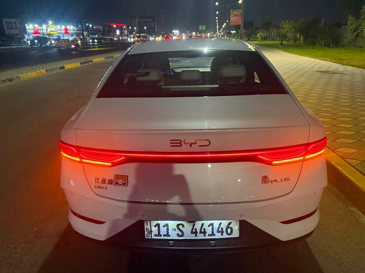 للبيع كن بلص ماشيه 15 موديل 25 السعر 18 قفل السياره كلش جديده ***********
