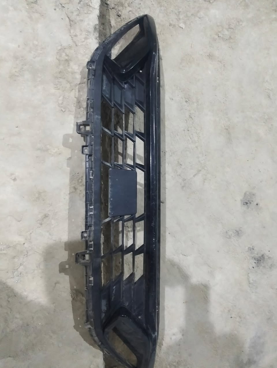 سلام عليكم شباك فورتي  22وحاجب.لايت للبيع ***********مكاني بغداد العبيدي
