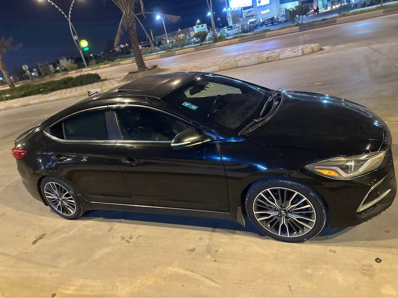 النترا 2018 turbo Gdi 1600 
ماشيه 100 ميل
فول 1/1 
الحادث والمواصفات والسونار كدامك 
عنوان : الكوت 
105 بيهه مجال 
*********** دهل اوران, واسط
