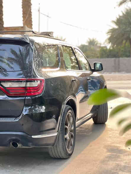 السلام عليكم 
(للبيع او المراوس بدورنكو احدث و انطي فرق  )دوج دورنگو 2017 GT مسجله ٢٠١٩ 
محرك (3600) ٦ سلندر 
رقم بغداد 
المواصفات 
بصمه
تشغيل عن بعد
تحكم ستيرن جهتين 
كشنات جلد
شفتات 
شاشه 
كامره دواره 
جنطه شفط كشنات ملكي منفصل 
ماشيه ١١٠ الف 
حادث السياره جاملغ خلفي الايمن و بنيد 
بدون ايرباك فقط ايرباك الكشن الخلفي 
السياره مابيها اي نقص 
مكان السياره بغداد السعر ٢٠٥ وبيها مجال 
‏***********
