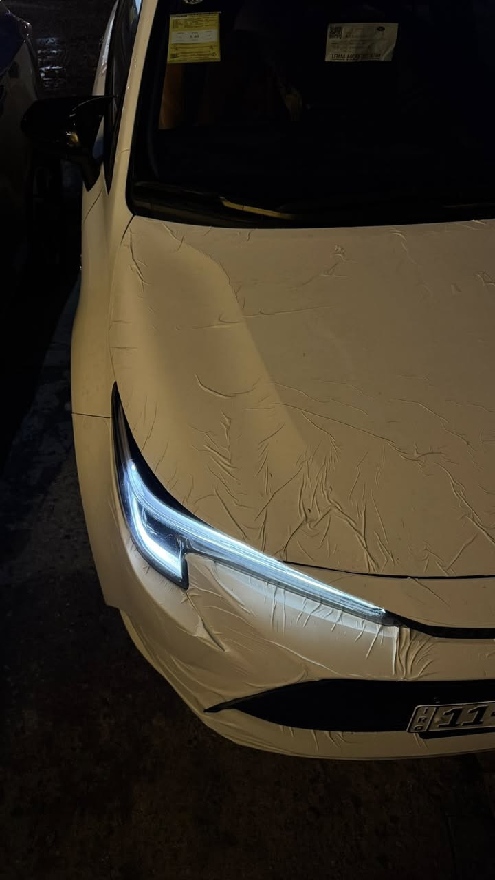 كورله هايبرد2024 شكل امريكي السياره ماشيه8000 بعده زيرو على ايدي مكفوله كفاله عامه من الزلغ والشخط السياره مابيه اي نقص فول مواصفات اخر مواصفات بل كورله 
رادارات
قياده ذاتيه
اوتو ستوب
ابل كار بلاي
سلايد 
شاشه دجتال 
كل المواصفات الي بالك بيه 
السياره رقم بغداد باسمي 
شرط تحويل 
السعر155
موجود واتساب ***********
