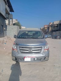 ستاركس للبيع موديل 2014  بيها فقط قطعتين  للتواصل والاستفسار/078273413...