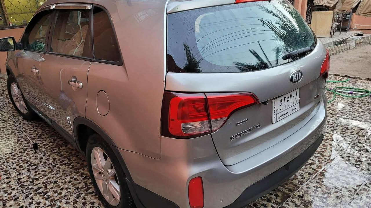 2400 GDI
رقم بغداد تحويل مباشر بسمي السيارة
ماشيه 120 كيلو فقط سياره مال بيت
كير ومحرك تبريد حدادية خير من الله 
حادثها فقط قبق جنطه ومذكوره بالصور مع السونار 
مكان السياره بغداد الدورة
السعر 139 ورقة
للتواصل
***********
