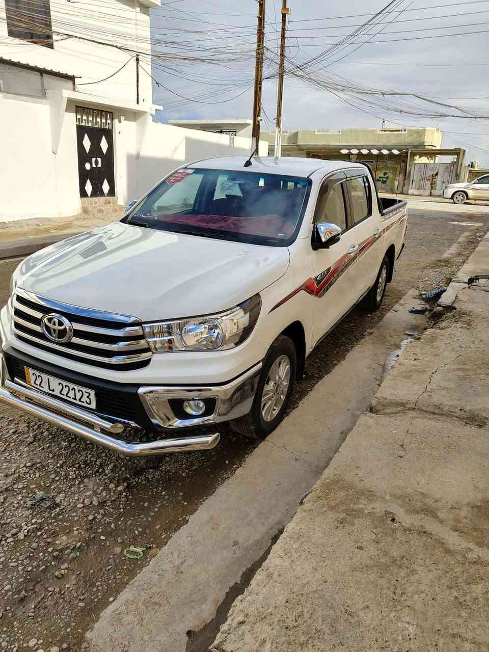 السلام عليكم اللبيع سيارة تويوتا هايلوكس موديل  2025   تحويل مباشر مكفول كفاله عامه وضع الشركه سنويه جديد ماشيه 16الف فقط
ألف الستفسار على  رقم هاتف  ***********
