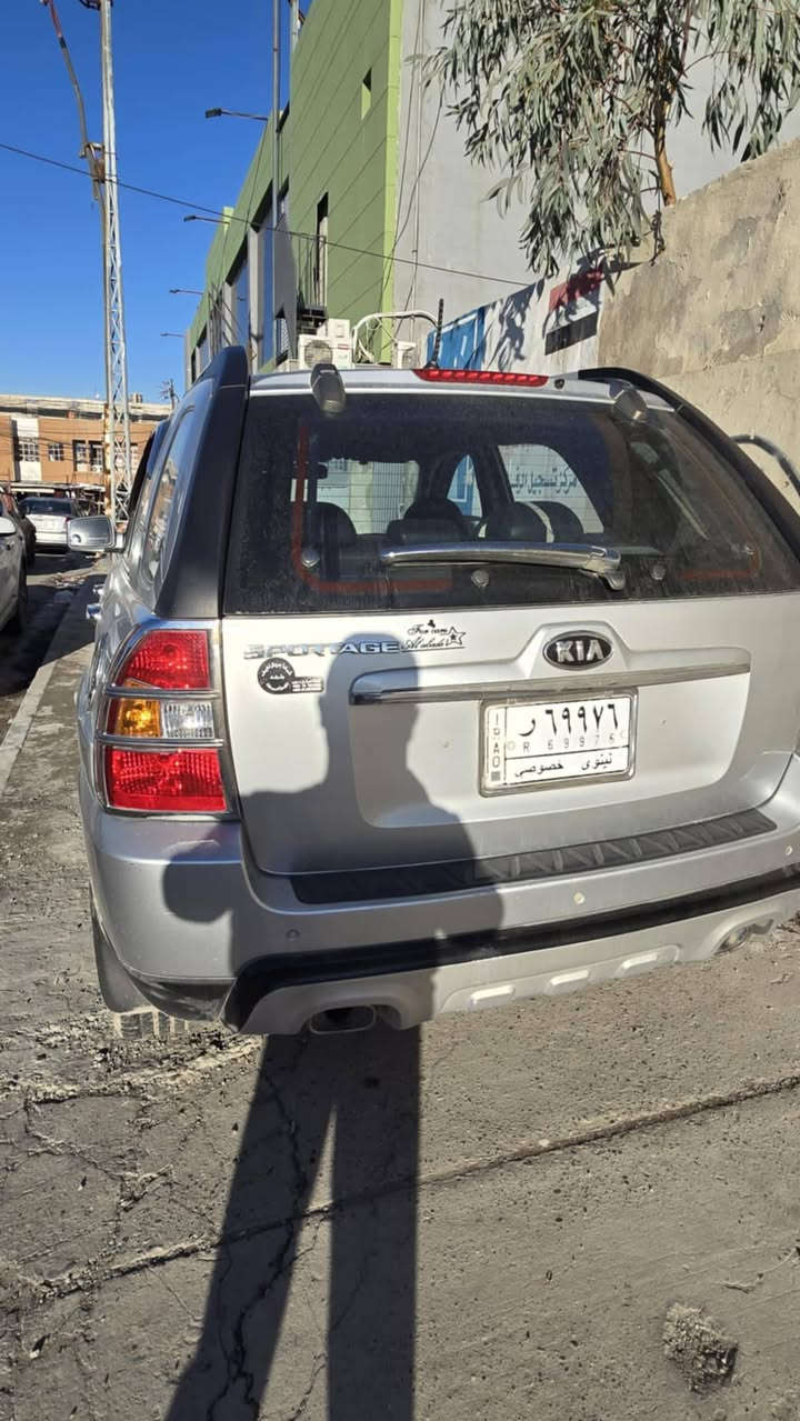 كيا اسبورتج 2010 سنويه 2029 رقم الماني باسمي قطره صبغ مابيها ماشيه 61الف حقيقي على وضع الشركه من محرك وكير وطخم الصدر شرط مي الراديتر مال الشركه جاهزه من كل شي للتواصل ***********
