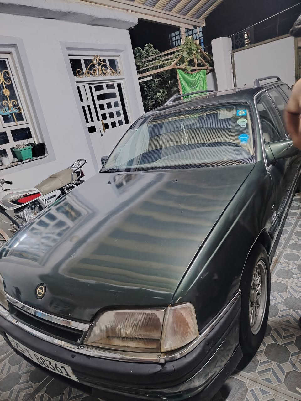السلام عليكم اوبل اوميكه استيشن موديل 92 كير عادي مكينه 2000بلادي رقم كركوك انكليزي سنويه نافذه لسنه 30سيارة جاهزة من اي شي مكان السيارة محافظة الديوانية الاستفسار اتصل ***********@ ملاحضه اوربي
