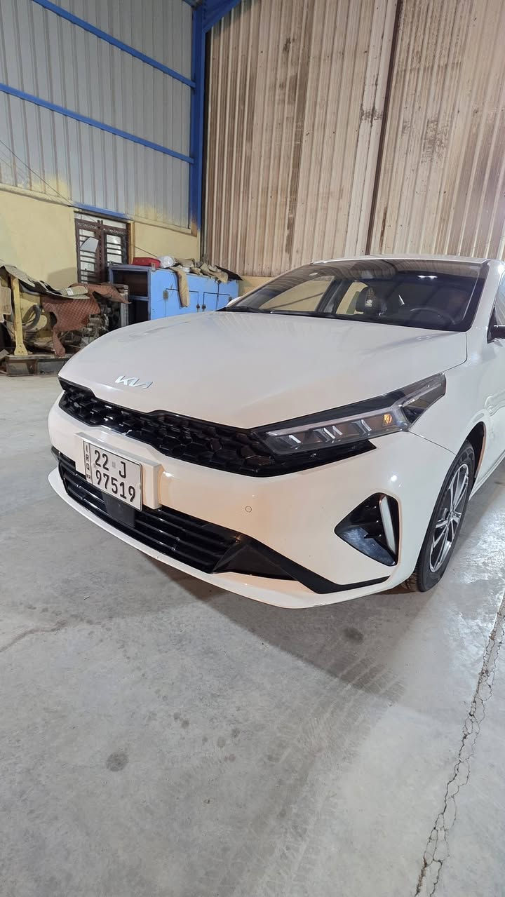 سياره k3 مديل 2024 خليجيه كفاله عامه ضربه صبغ تبديل بارد رصعه السياره ع وضع الشركه ماشيه ٣٠ الف السياره بعدهه ع وضع الوكاله رقم أربيل تريد تحويل تريد وكاله السياره فول مواصفات فتحه كشنات جلد تحكم كشنات سايد بريك دكمه السعر ١٤٠ وبيهه مجال بسيط كلش عنوان السياره بصره رقم الهاتف ***********
