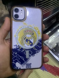 11 عادي ذاكره 256 جهاز حلو ونضيف مبدل فقط شاشه وفيس ايدي متوقف سعر قفل...