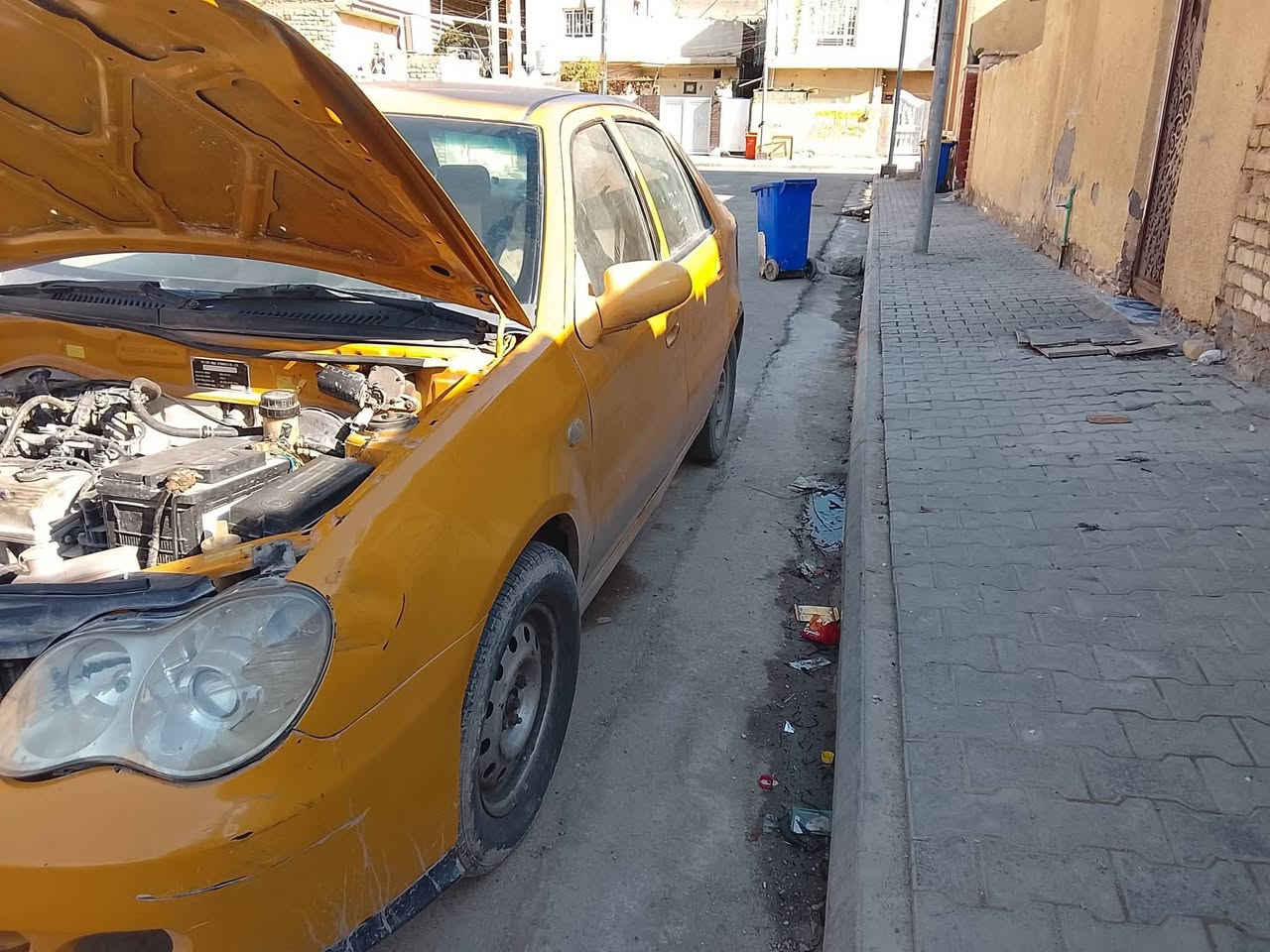 السلام عليكم
سياره جيلي (سي كي) للبيع 
موديل (2012) راعيهاا موجود بغداد 
گير جديد+عينه وصينيه 
مكينه خير من الله ( لا تنقيص ولا تبخير) 
سيارة خير من الله 
السعر(17) بيهه مجال بسيط
مكاني واسط كوت 
الموبايل(‏‪0772 377 8434‬‏)
