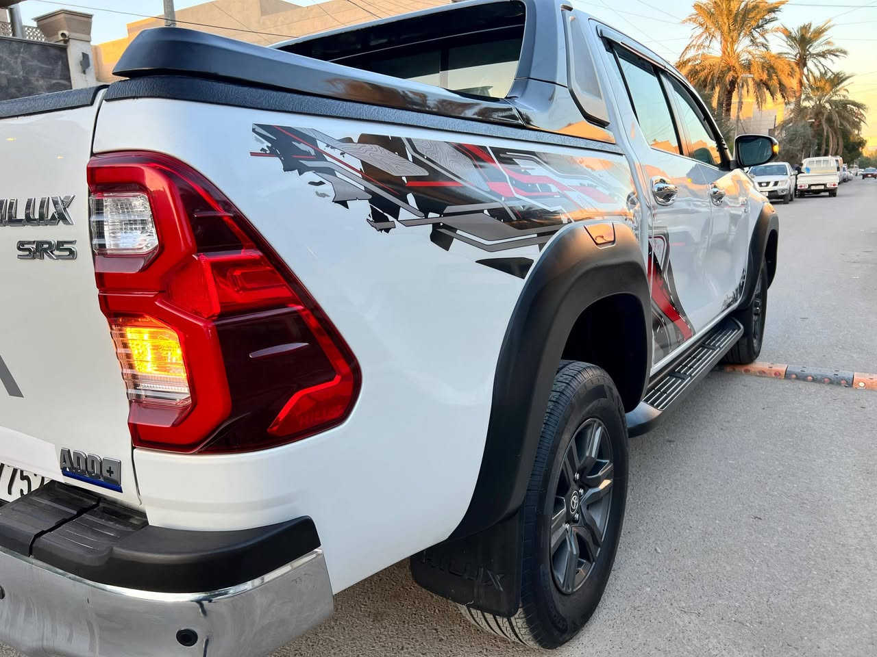 السلام عليكم ♦️
تيوتا هايلوكس للبيع  موديل 2024 مكفوله كفاله عامه من ضربه وصبغ وتبديل وشخوط شرط سونار سياره جديده بمعنى الكلمة 
هايلوكس تي ار دي TRDعالي دبل كاب
محرك 6 سلندر 4.0 
موصفات:
شاشة🟢
كشنات تبريد🟢
شاحن وايرلس 🟢
مثبت سرعة تفاعلي🟢
كامرة خلفية 🟢
حساسات امامي خلفي 🟢

سيارة وكالة جيهان رقم اربيل دولي بسمي تحويل او وكالة  ماشية 27 الف حقيقي اخت زيرو 
سعر : 385 الاتصال على هذا الرقم 
***********
مكاني بغداد
