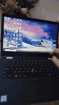 المودیل: Lenovo ThinkPad X1 Yoga الفئة: 1-Business /2-in
حجم 14 إنچ 
شاشة لمس متعددة النقاط 
(Laptop / Tablet / Tent / Stand)  360 درجة تدور· 
تدعم القلم للرسم والملاحظات 
القلم: قلم لمس مدمج داخل الجهاز 
المواصفات الكاملة: 
  المعالج: Intel Core i7-7600U (الجيل السابع) 
 السرعة: حتى (3.9GHz (Turbo Bost 
16GB DDR4 (Dual Channel) :(RAM)  
  التخزين: 512GB SSD NVMe Samsung (سريع جدا) 
 کرت الشاشة: 620 Intel HD Graphics 
 النظام: Windows 10 Pro أصلي - b4bit 
 المعمارية: x64 
  اللمس: دعم لمس 10 نقل 
 الهیکل: متین وخفيف (سلسلة ThinkPad الاحترافية)
الشحن : Type C
الجهاز كلش نظيف وشرط الفحص
السعر 450 الف
مكاني كركوك رقمي ***********
