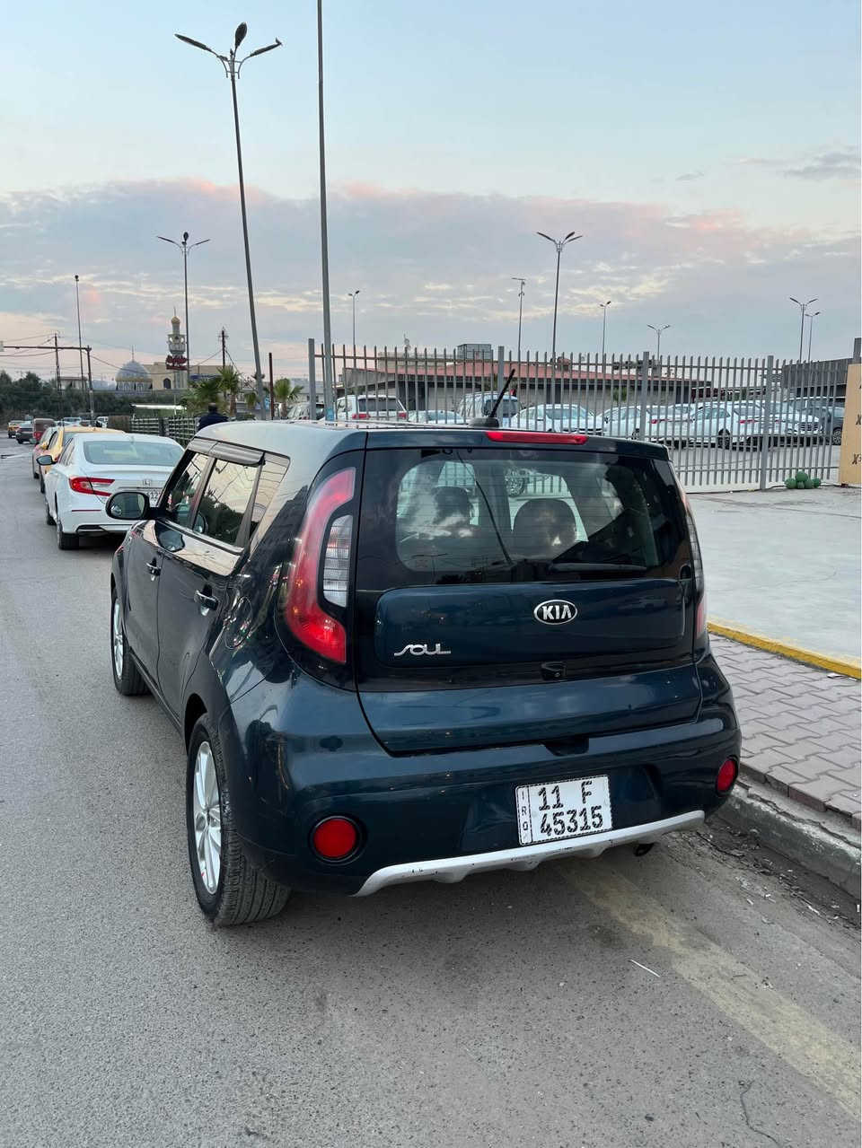 السلام عليكم كيا صول 2018 امريكي محرك 2000 مكفول التنقيص والبخار نص مواصفات بصمه سستم سماعات هارمن كاردن شاشه كبيره السيارة بدون اي صبغ مكفوله من الصبغ بدون ايرباك بدون تبديل رقمه بغداد مشروع وطني باسمي ماشيه 84 الف حقيقي تخم تاير جديد صدرهه جديد 
السعر 134 ورقه للستفسار
***********
*********** بغداد, العراق
