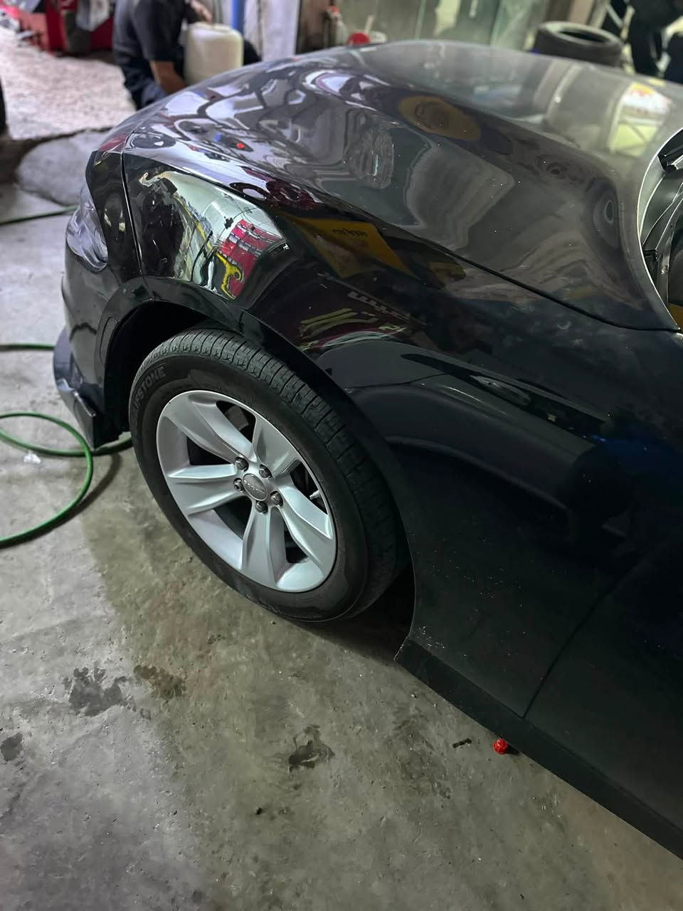 حجم 18 sxt اصليات ختم .. تخم تاير سعر 550 الف عنوان حله مركز. استفسار خاص او الاتصال .. ***********
