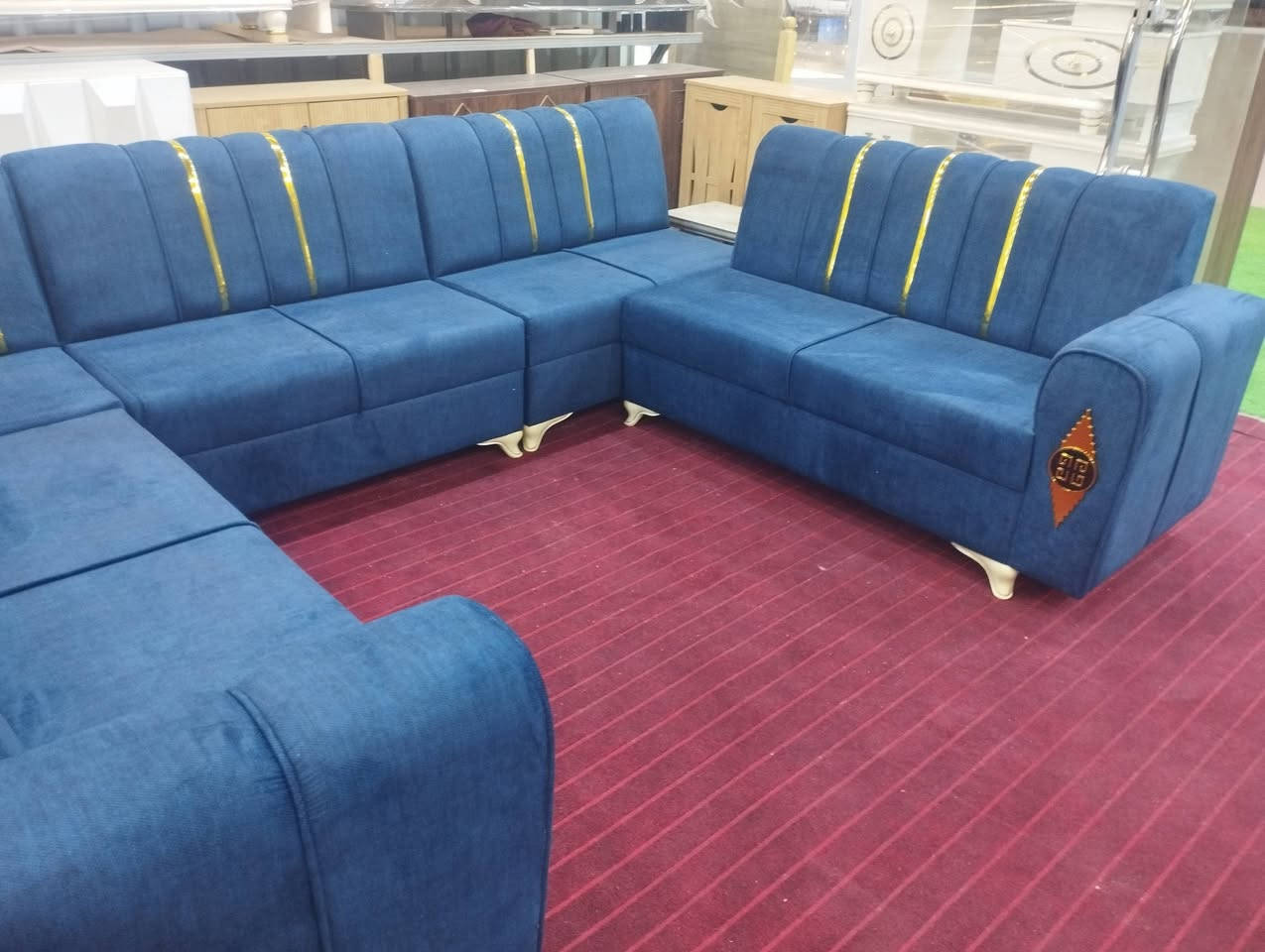 معمل ومعرض الشيخ للقنفات - العنوان البصرة الزبير فلكة البحرية  🇮🇶 القنفات و الأثاث المنزلي
شغلنا تفصال حسب الطلب
رقم الهاتف ***********
