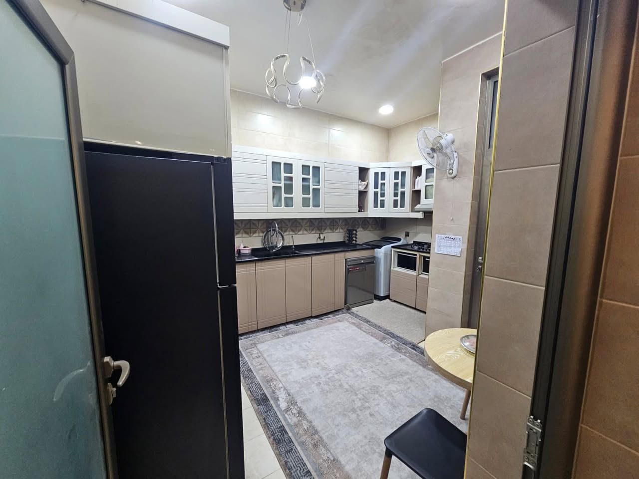 بيت بالنجف حي العداله بناء درجه اولى تصميم عصري حديث وفق المواصفات التركيه منطقه ٣٤ حرف T بناء ٢٠٢٣ سعره ٣٢٥ قابل للتفاوض الاتصال على الرقم ***********
