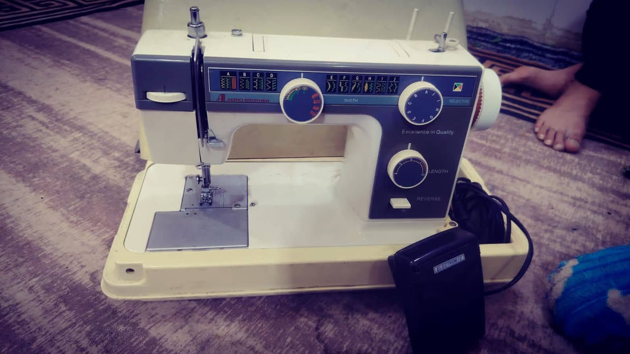 مكينه براذر لبيع سعره ١٠٠


**إذا كنت صاحب هذا الإعلان وتريد حذفه لأي سبب، رجاءا أرسل رسالة إلى الدعم الفني**