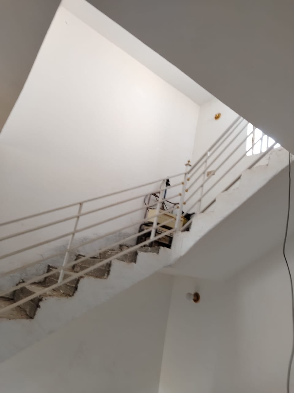 سلام عليكم
للبيع مشتمل 120 متر طابو صرف
طابقين فول بناء حديث
الموقع شارع80 جهة النجف  خلف مكتب الدلال فؤاد الجنابي شارع 25 ثالث واحد عل مجمع اشور الجديد
السعر 115 مليون بيه مجال
للاستفسار الاتصال على الرقم
 ‭***********
