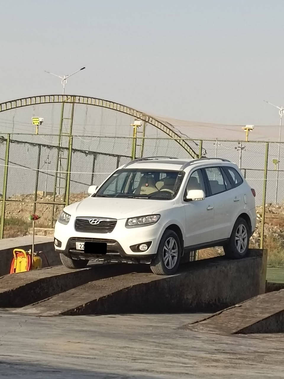 السلام عليكم ورحمه الله وبركاته 
هونداي سنتافي موديل 2010 فول عده بصمه والكشن مو كهربائي مكفوله كفاله عامه فقط بارد بالباب قليل رقم اربيل رقم الجديد هزه جديده سنويه مجدده محرك 6سلندر محرك كير حداديه كلها جديده محرك لا تنقيص ولا تبخير 
الاستفسار اكثر الاتصال على رقم التالي ‏‪***********‬‏
مكان سياره الأنبار الرمادي
