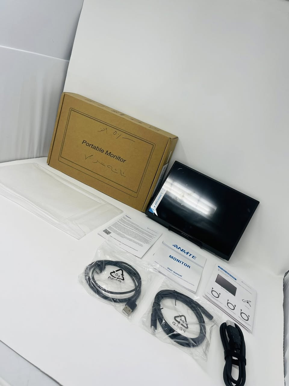 شاشة محمولة جديدة دقة عالية مع كامل ملحقاتهة
السعر 40 الف
للحجز ارسال رقم وعنوان على الخاص


**إذا كنت صاحب هذا الإعلان وتريد حذفه لأي سبب، رجاءا أرسل رسالة إلى الدعم الفني**