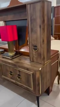 خزانة • مستعمل شهرين • هوم سنتر