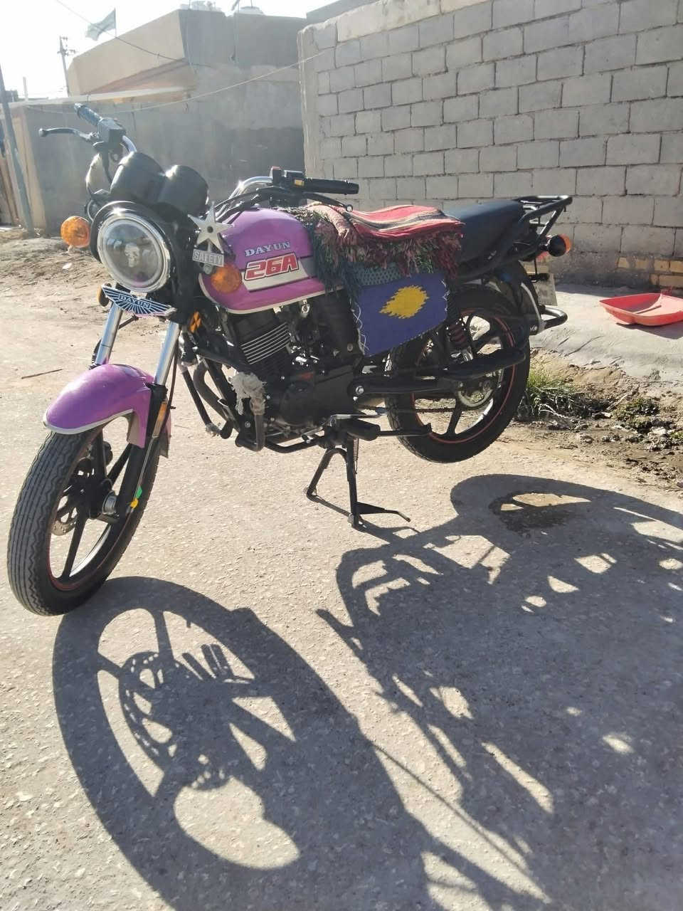 سلام عليكم
لبييع دايوان 22 وراق سكنر 

لون مميز دراجة كفالة عامة 

مكينة 200 

نقصة فقط صنية مال زنجيل 

المكان حلة محاويل ناحية الامام 

السعرر مليون و50 وبية مجال 

الاستفسار ***********
