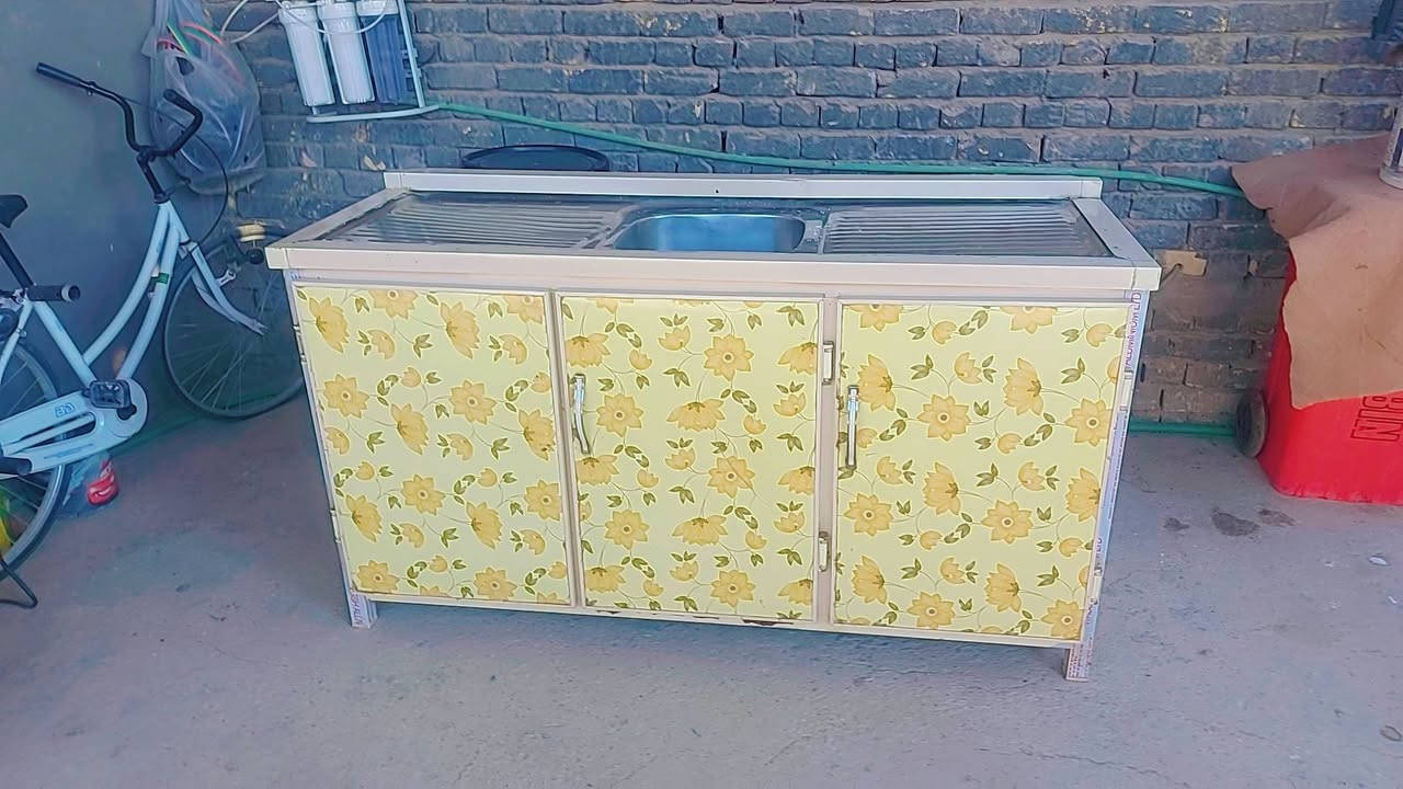 ياالله كاونتر سنك ثلاث قطع نظيف جدا للبيع للإستفسار الاتصال على الرقم ***********حي الحكيم
